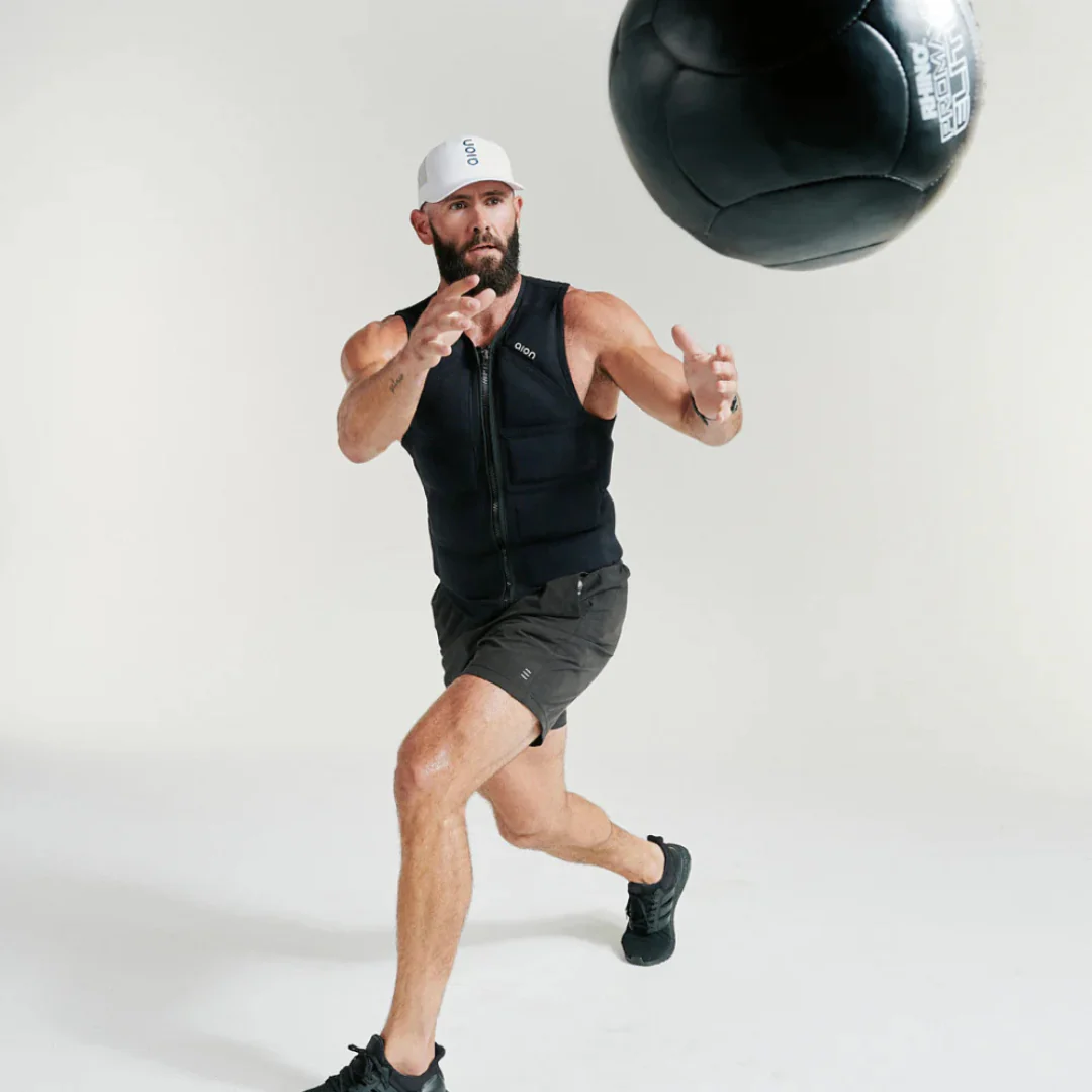Men's Workout Vest: Black - Image 4