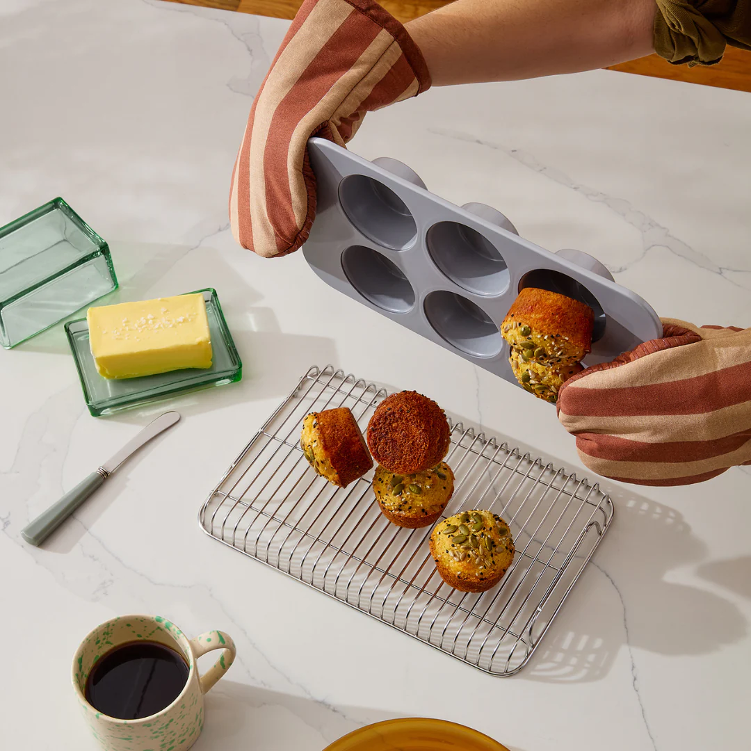 6 Cup Muffin Pan Marigold - Image 3