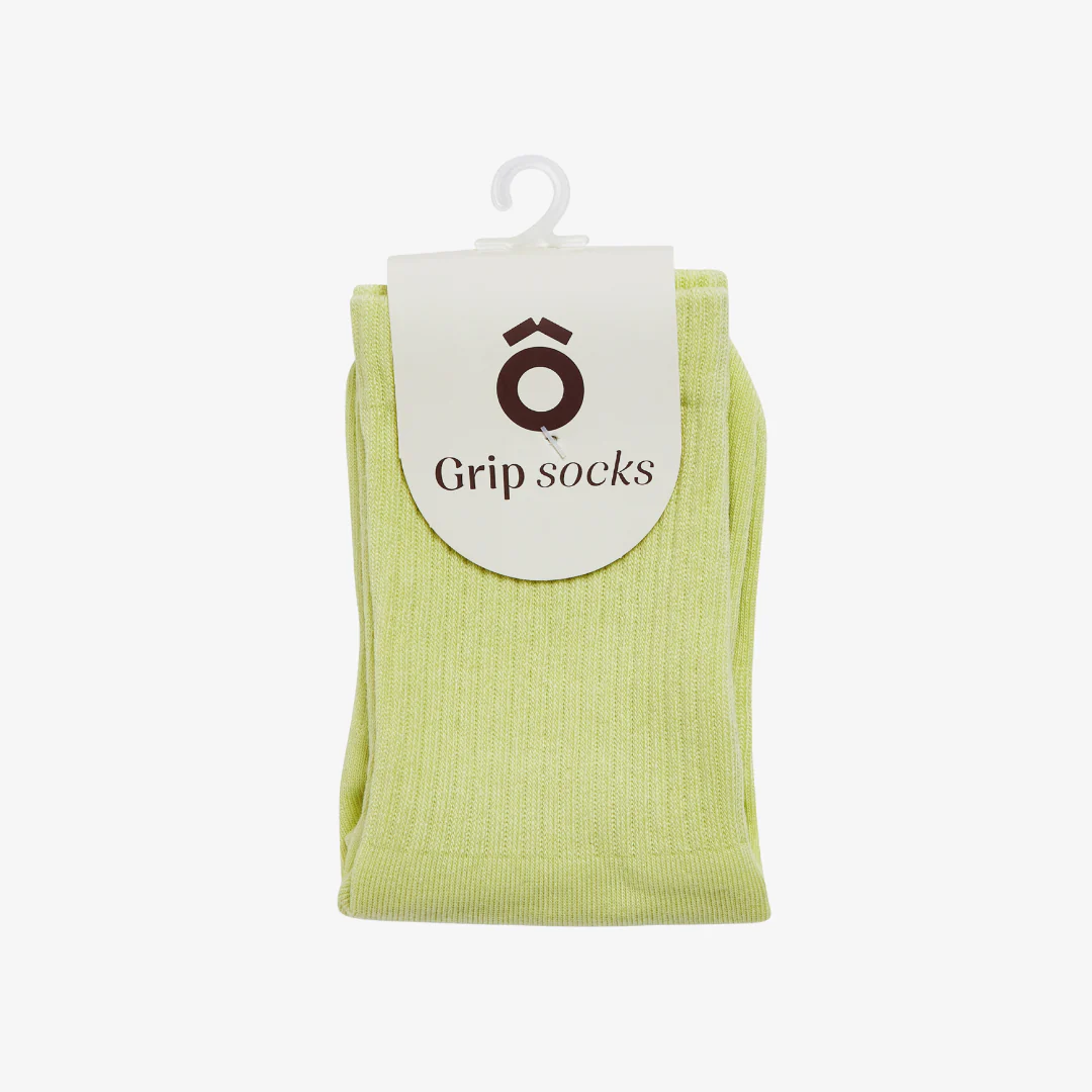 ÔWEAR Essentials Pilates Grip Socks - Icterine Green